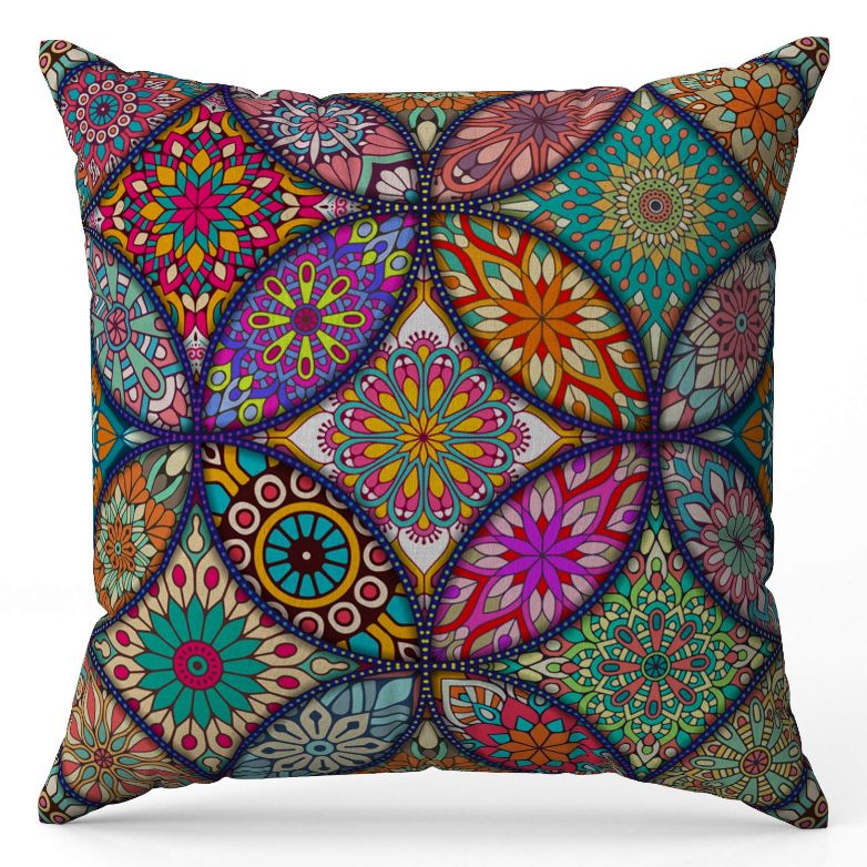 Elegans Tiara Cushion Cover