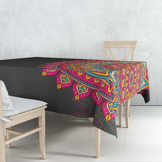 Elegans Crown Tablecloth